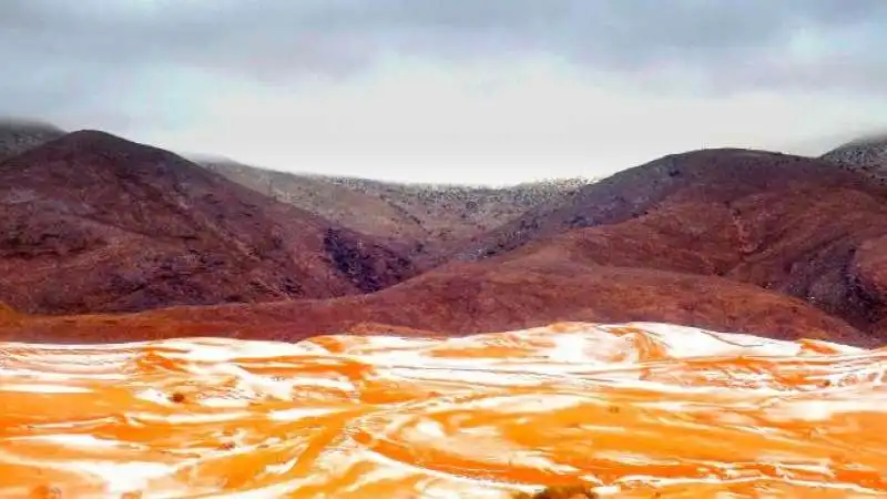 neve nel   sahara