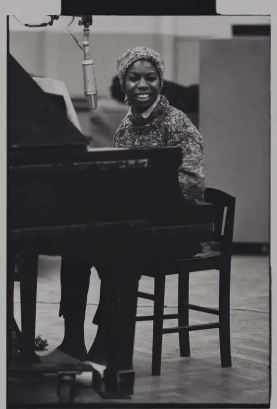 nina simone talento vocale e pianistico