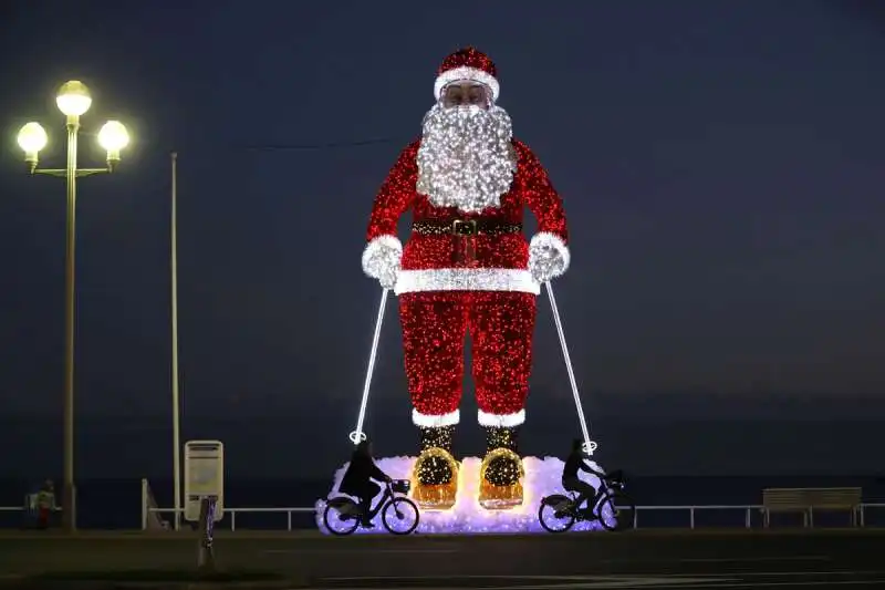 promenade des anglais a nizza