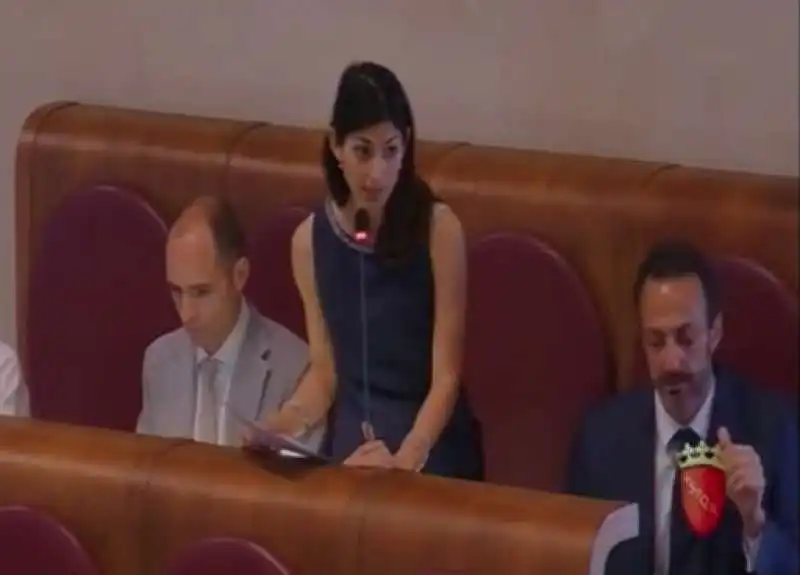 virginia raggi 2015 apprezza l oref