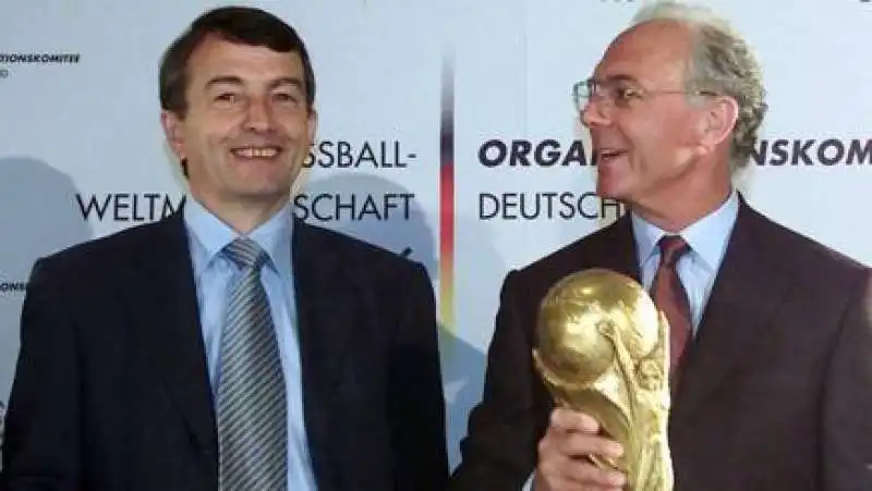 WOLFGANG NIERSBACH E BECKENBAUER