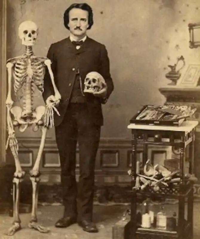 EDGAR ALLAN POE 