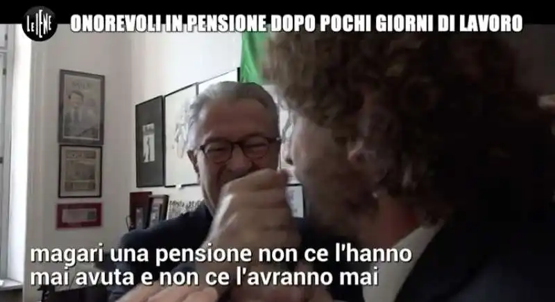 filippo roma de le iene legge richetti sul vitalizio  5