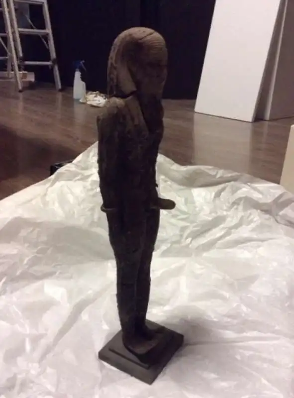 MOSTRA SULL EGITTO A JESOLO - STATUA CON PENE IN EREZIONE