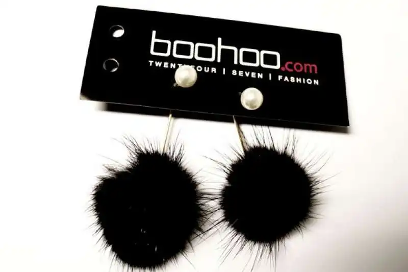 orecchini montone su boohoo