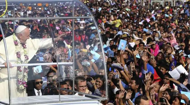 papa bergoglio in bangladesh  3