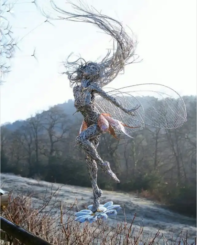 robin wight scultura