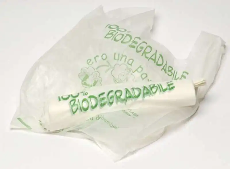 SACCHETTI DI PLASTICA BIODEGRADABILI