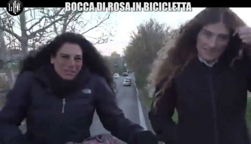 susanna la prostituta in bicicletta    6