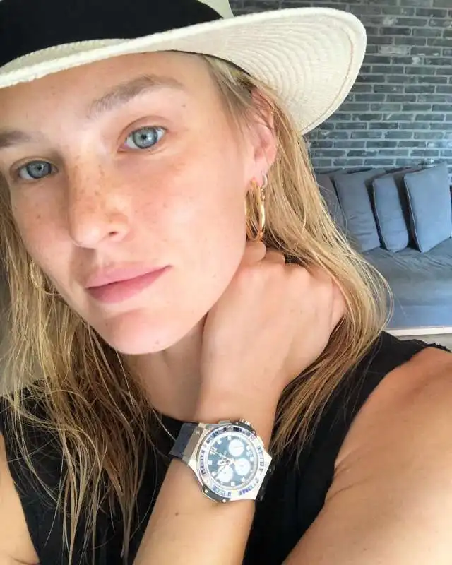 bar refaeli 79