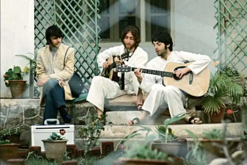 beatles in india 2