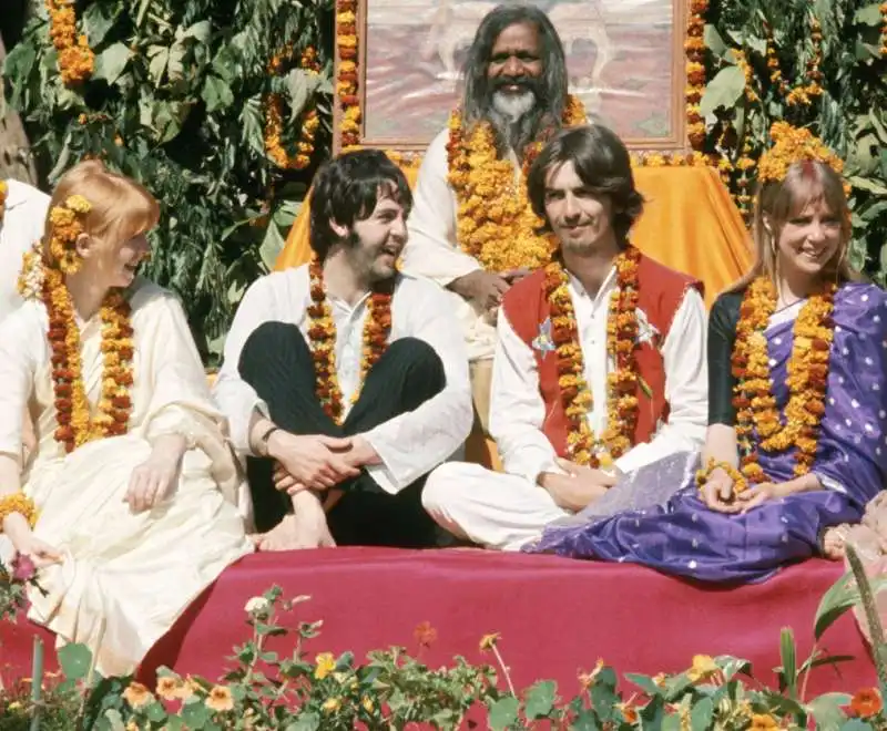 beatles in india 4