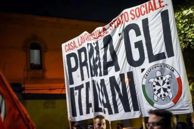 casapound bari 2