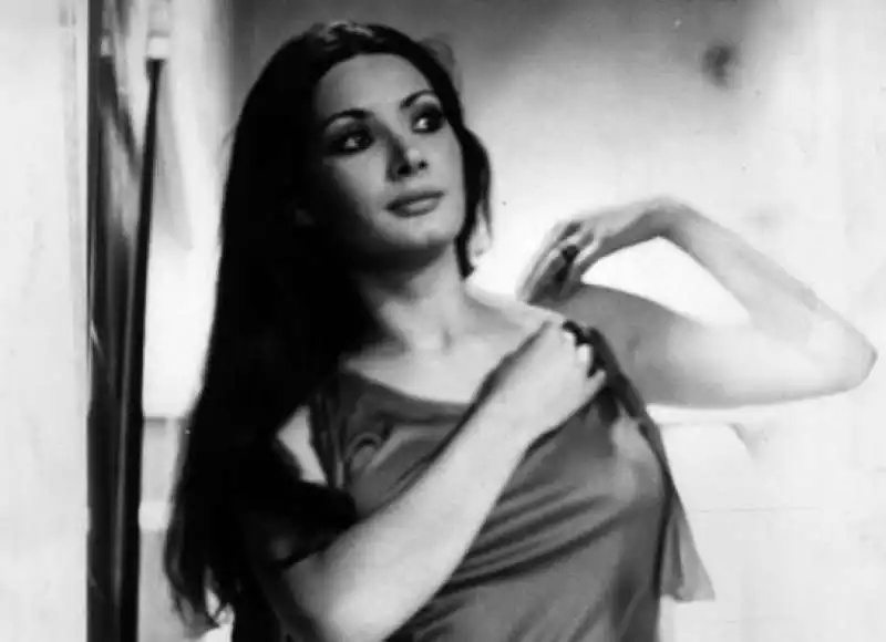 edwige fenech 5