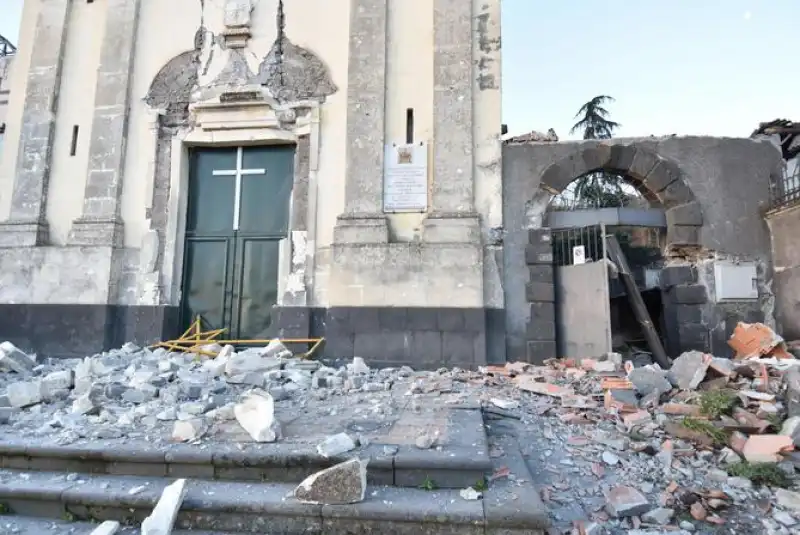 etna terremoto