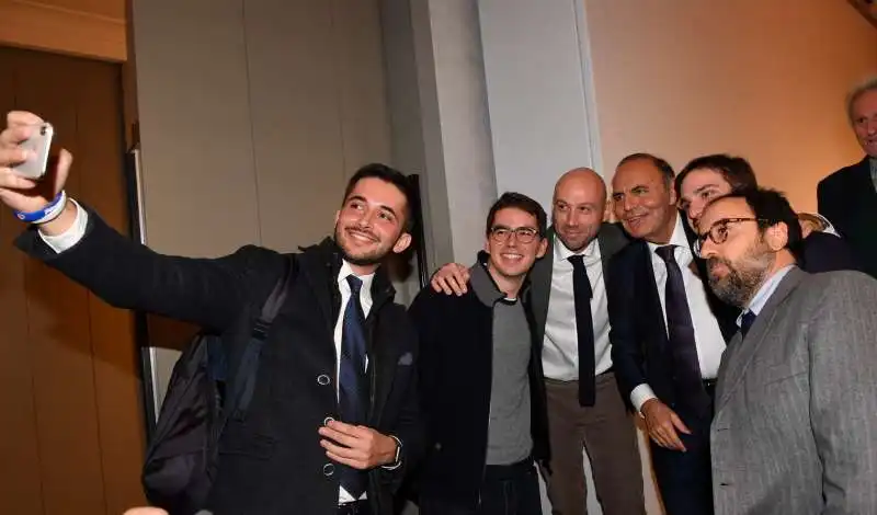 facciamoci un selfie con bruno vespa