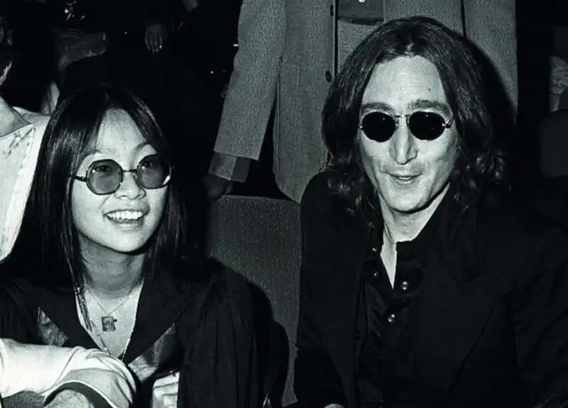 john lennon e may pang 1