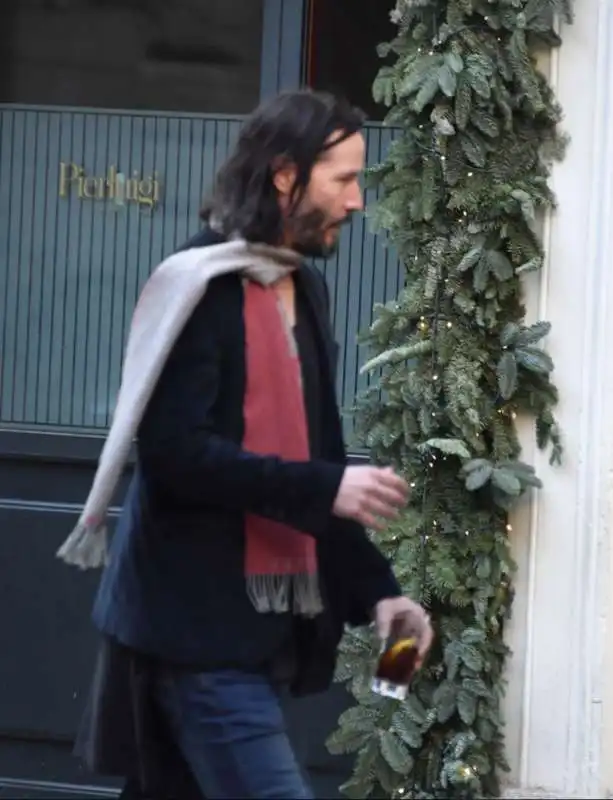 keanu reeves a roma con la sorella malata foto barillari 17