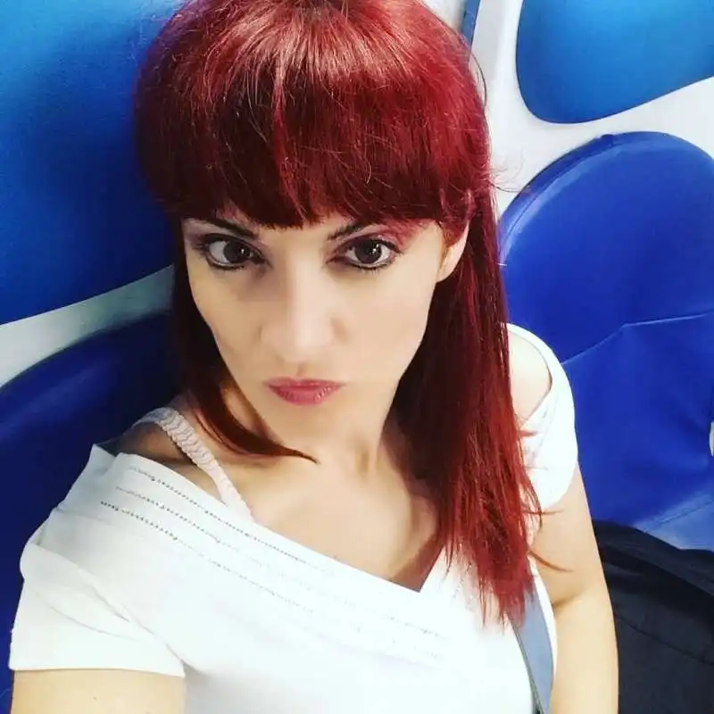 mary rider la giornalista pornostar 38