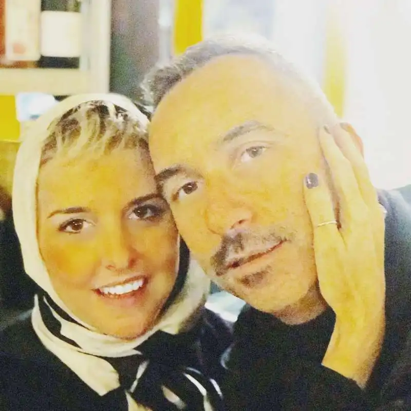 NADIA TOFFA CON IL MISTERIOSO 'MAX'