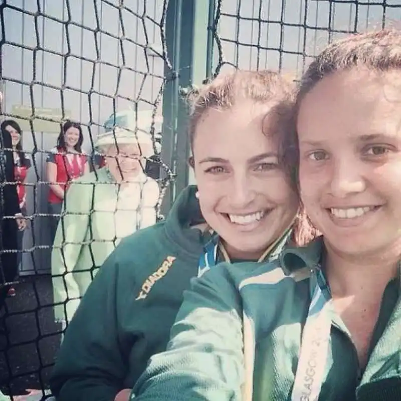 photobomb della regina elisabetta