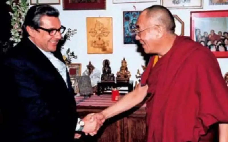 pupi dangeri e il dalai lama