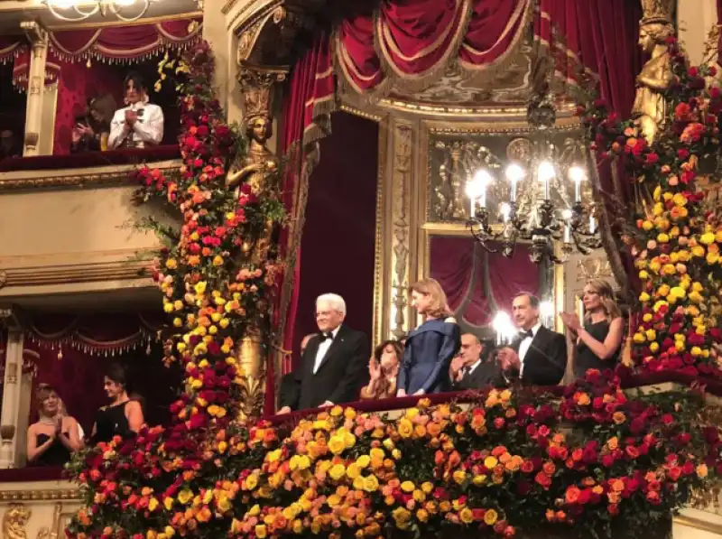 sergio mattarella nel palco reale della scala