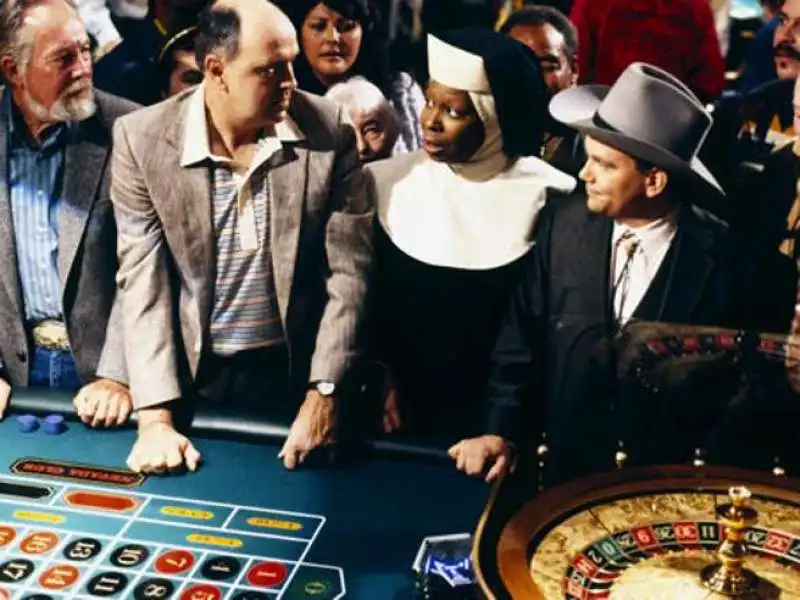 SISTER ACT - WHOOPI GOLDBERG AL CASINO