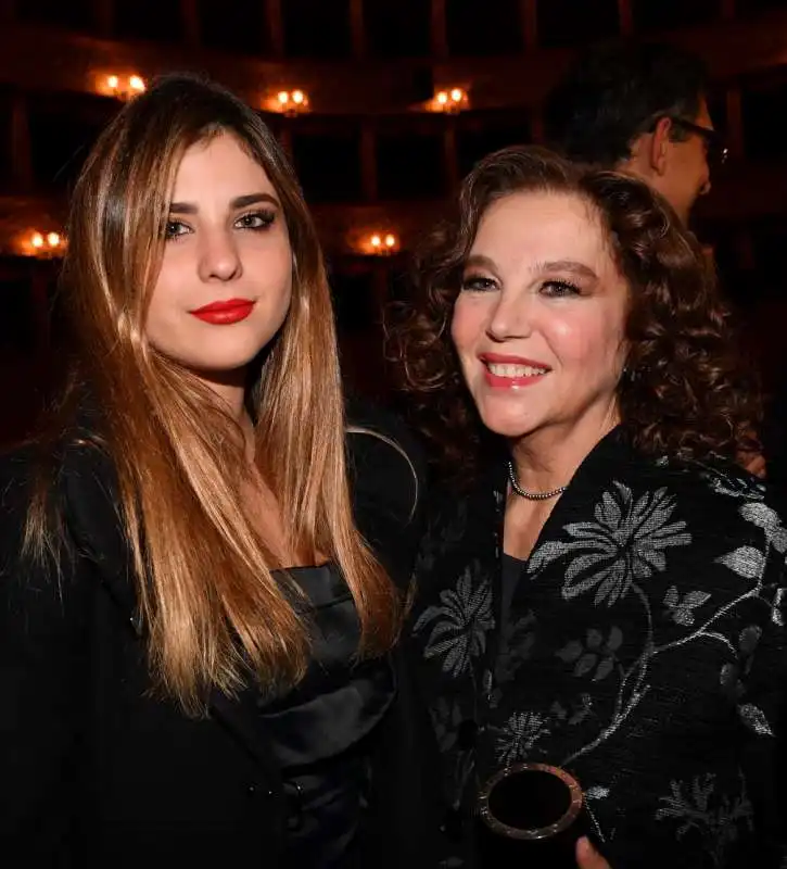 stefania sandrelli con la nipote elena (2)