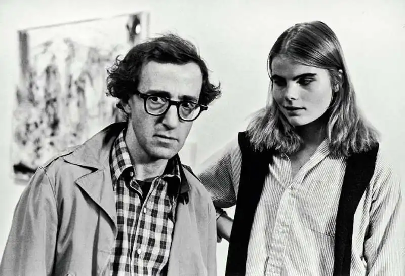 WOODY ALLEN E MARIEL HEMINGWAY IN MANHATTAN