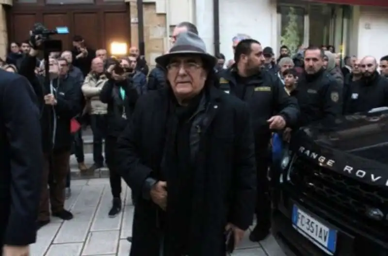 al bano, i funerali mamma jolanda  5