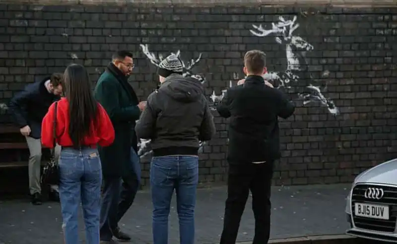 banksy imbrattato a birmingham 1