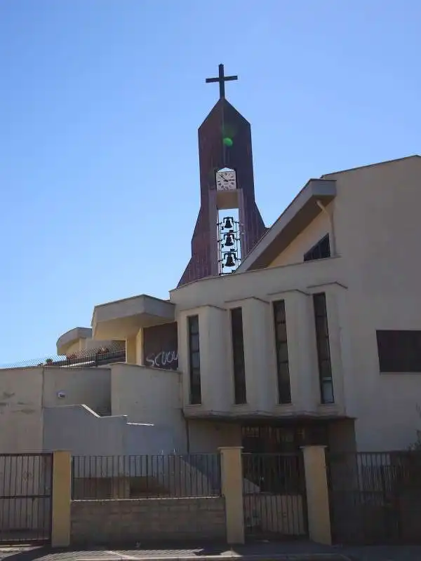 CHIESA DEL SACRO CUORE A LADISPOLI