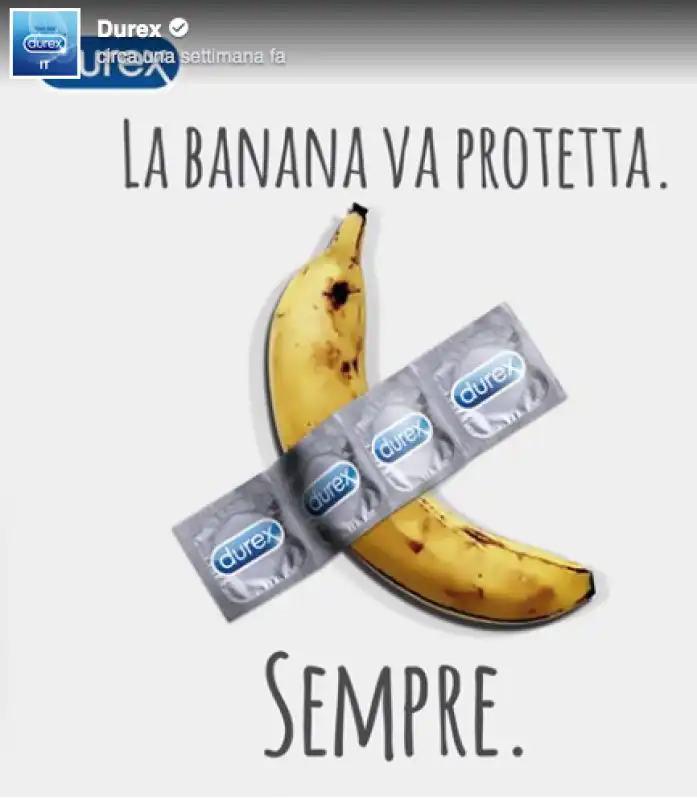 EFFETTO BANANA CATTELAN MEME