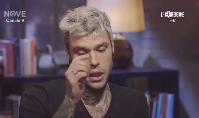 fedez a la confessione di peter gomez 7