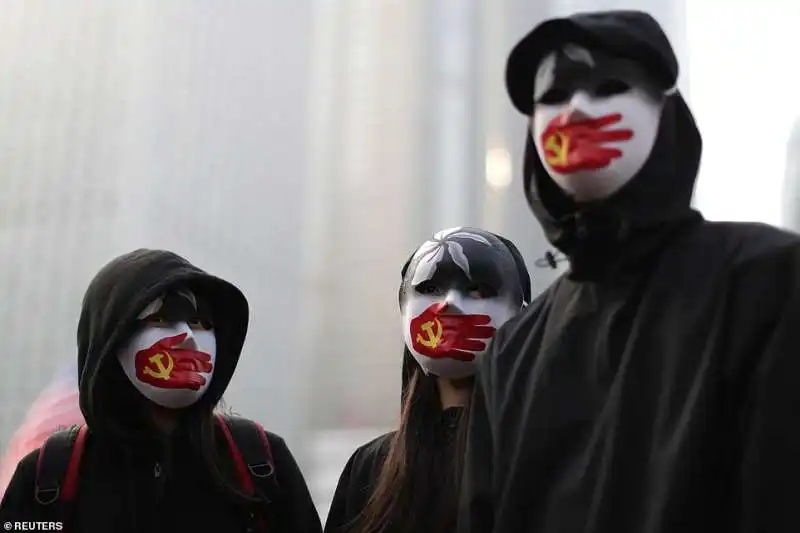 hong kong, proteste in difesa degli uiguri 11