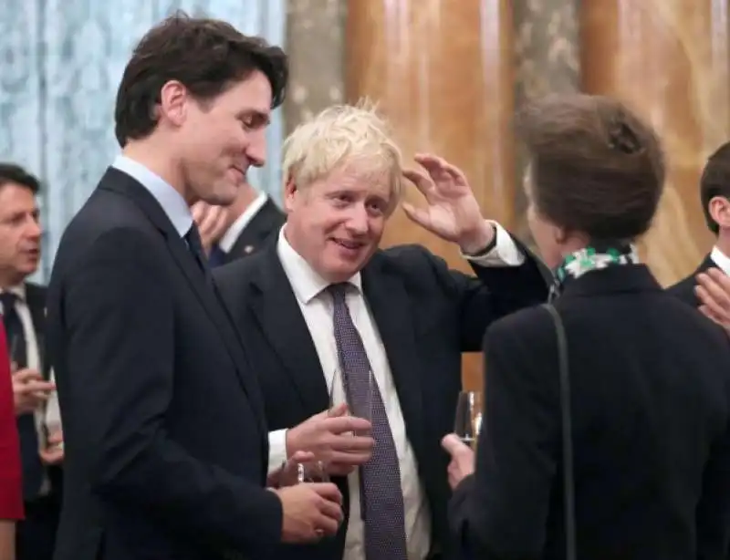 justin trudeau, boris johnson e la principessa anna