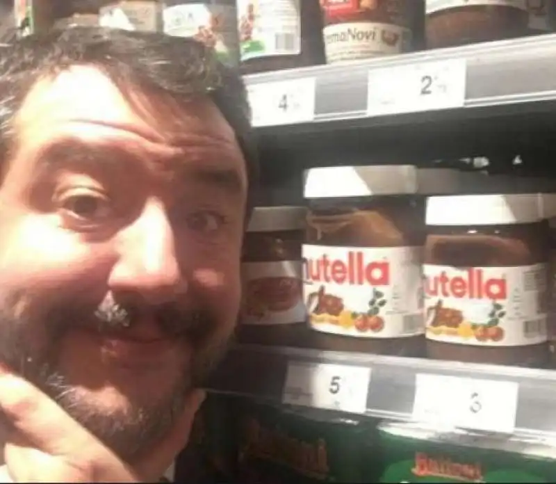 matteo salvini e la nutella