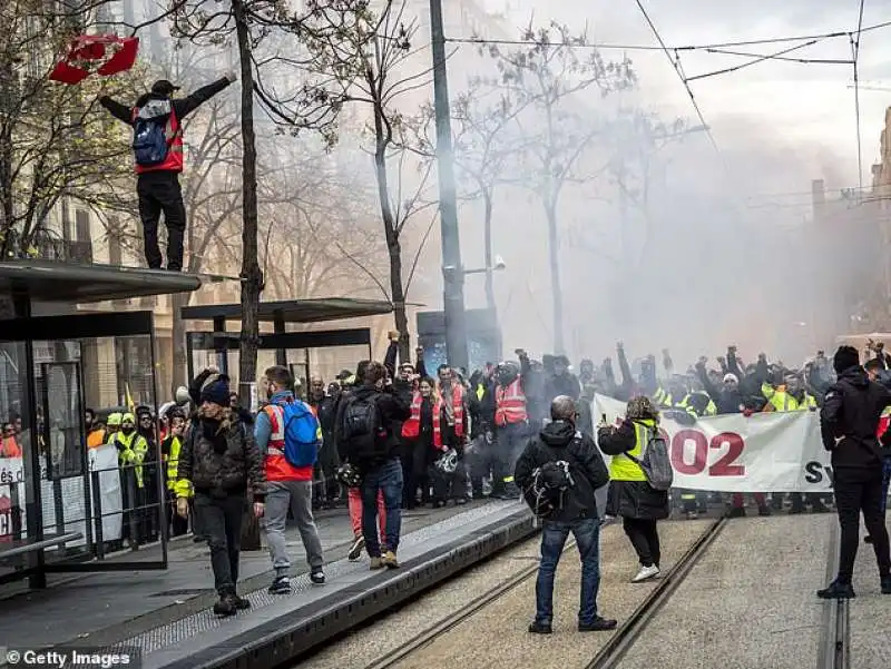 sciopero generale in francia 7