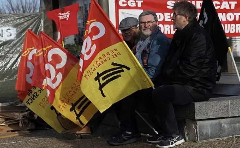 sciopero in francia durante le festivita' natalizie 8