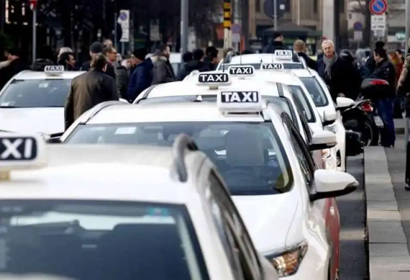 taxi roma 2