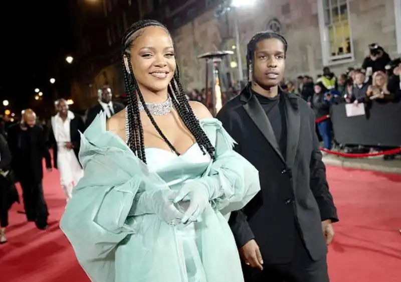 asap rocky e rihanna 10