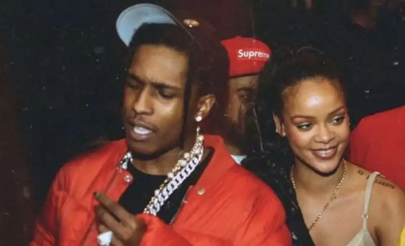 asap rocky e rihanna 13