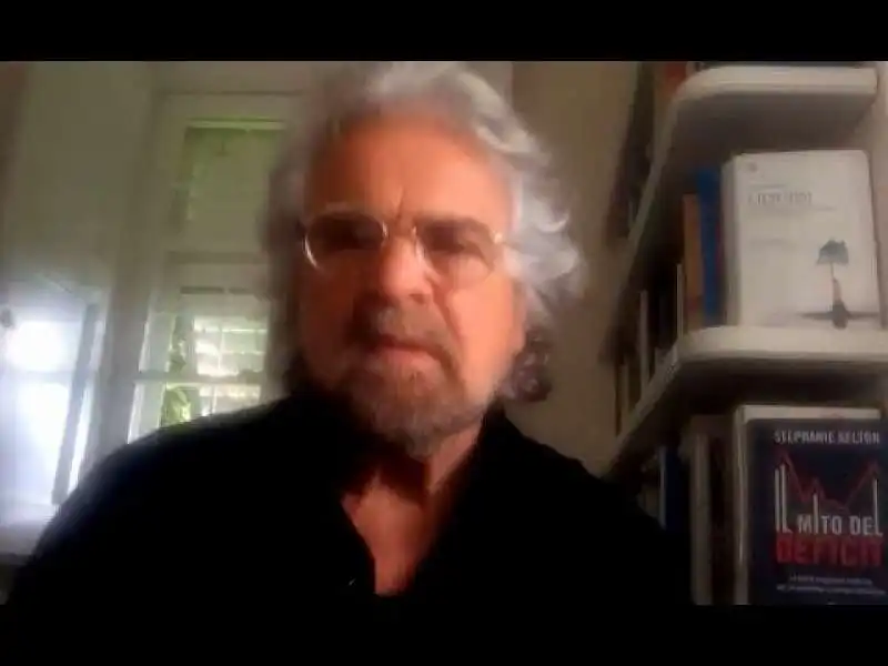 Beppe grillo di Natale