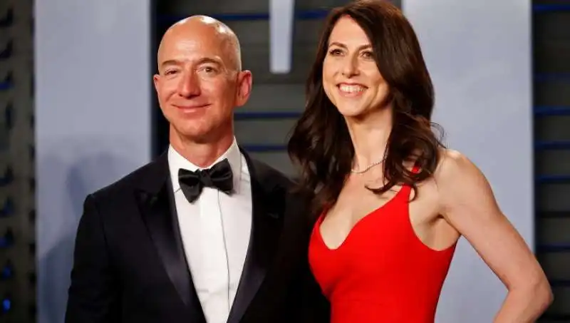 BEZOS MACKENZIE SCOTT