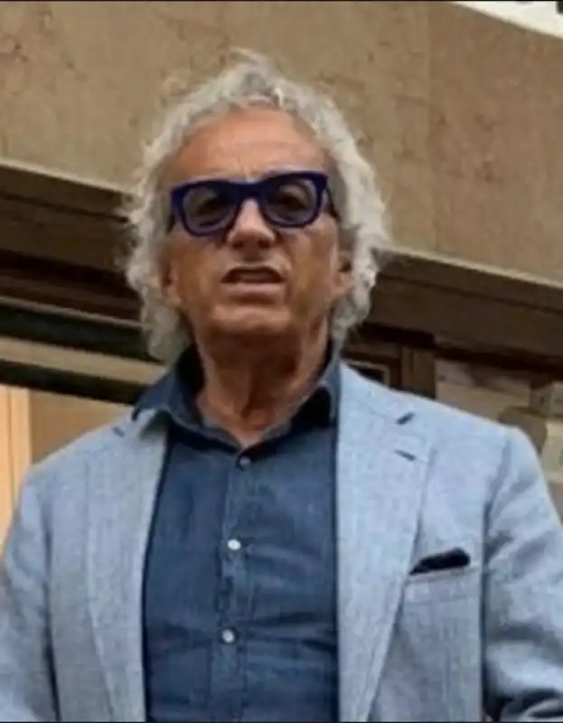 il sosia di briatore luigi proietti