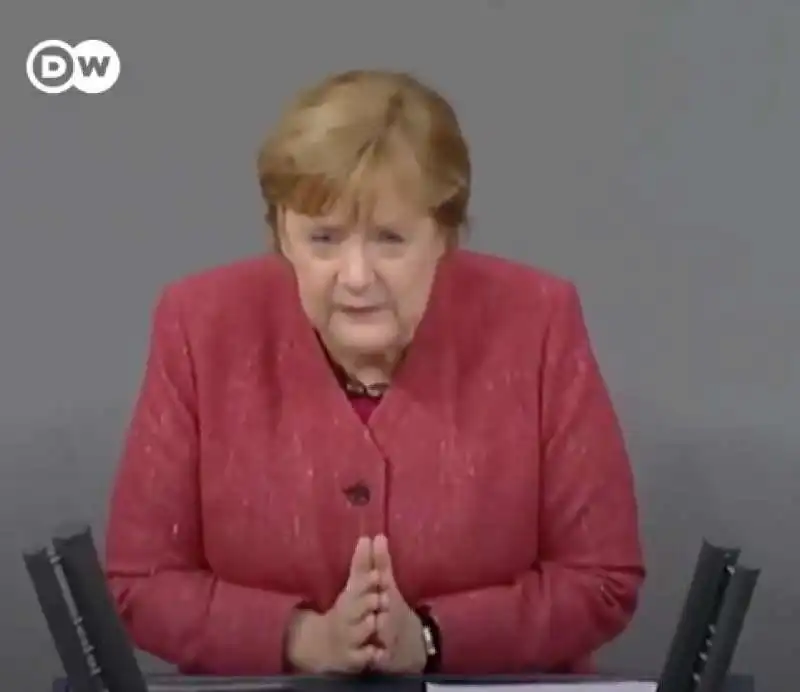  l appello di angela merkel ai tedeschi per il natale 