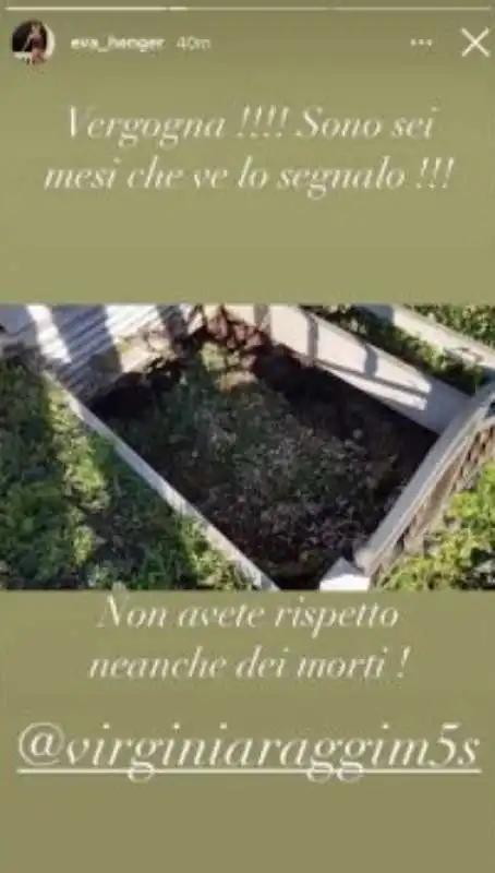 la tomba di riccardo schicchi al cimitero laurentino 8