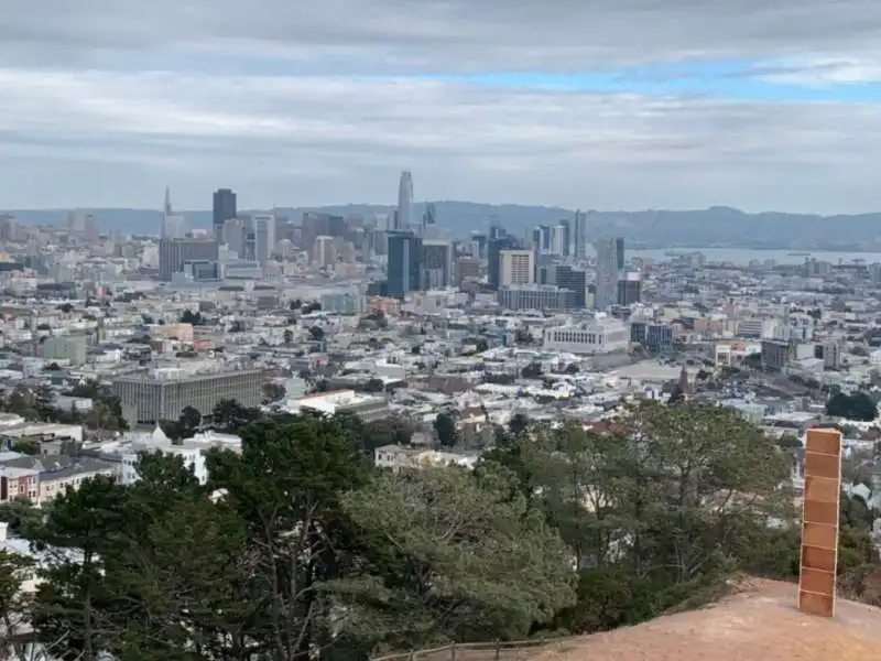 monolite di zenzero e caramelle a san francisco 1