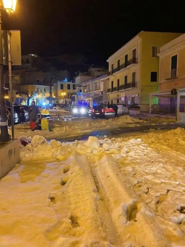 neve a ponza 3